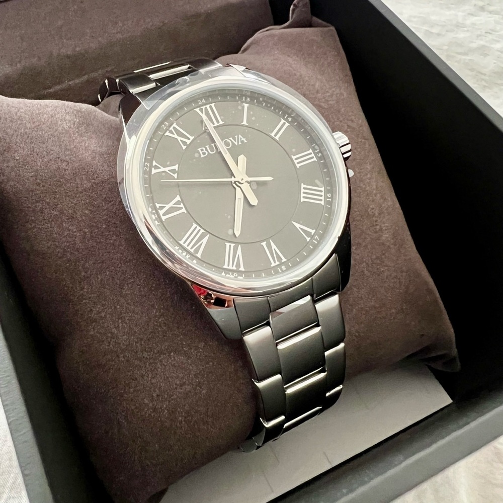 👑✅PRICE FIRM✅Mens Bulova Silver Watch with Black Dial. Brand new! - Picture 9 of 16